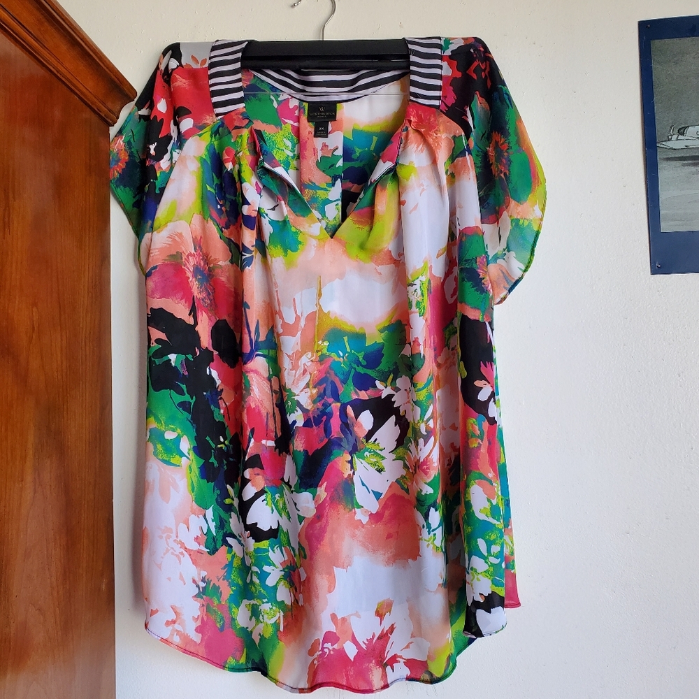 Worthington. Women que milticolor  t-shirt  short sleeve sz 2X